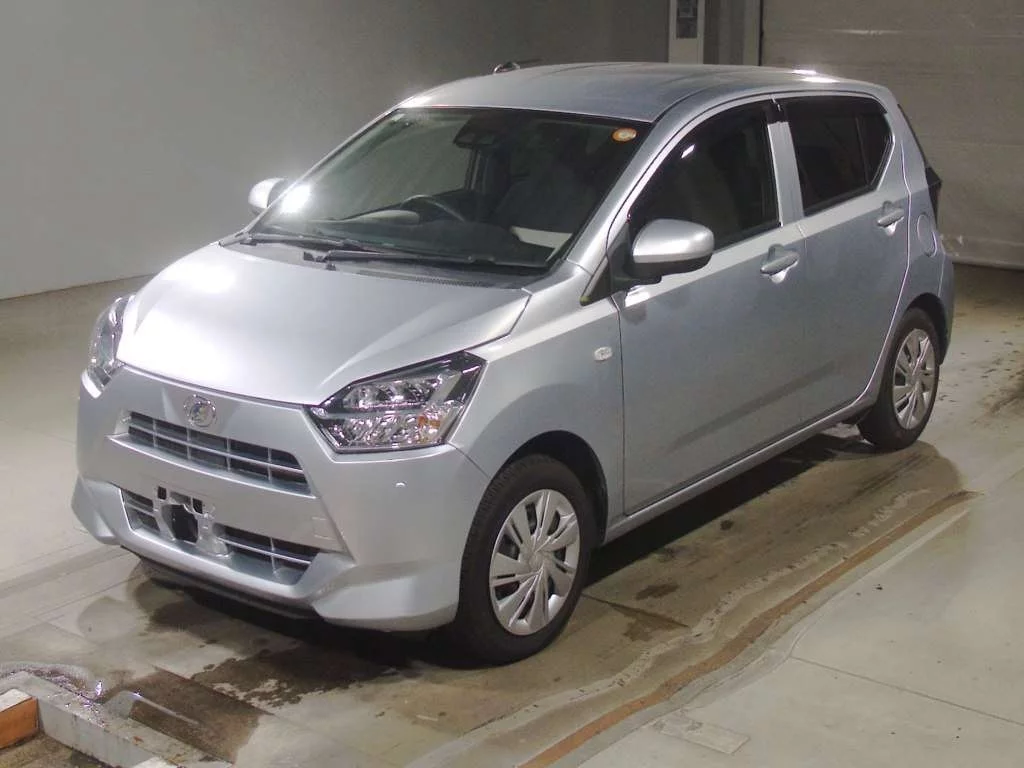 Daihatsu Mira e:S LA350S 2021